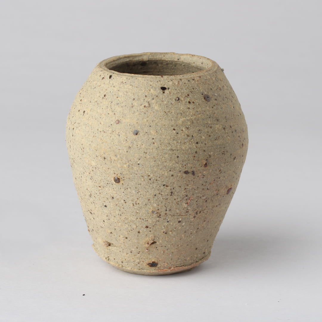 Sierra speckle mid fire stoneware clay